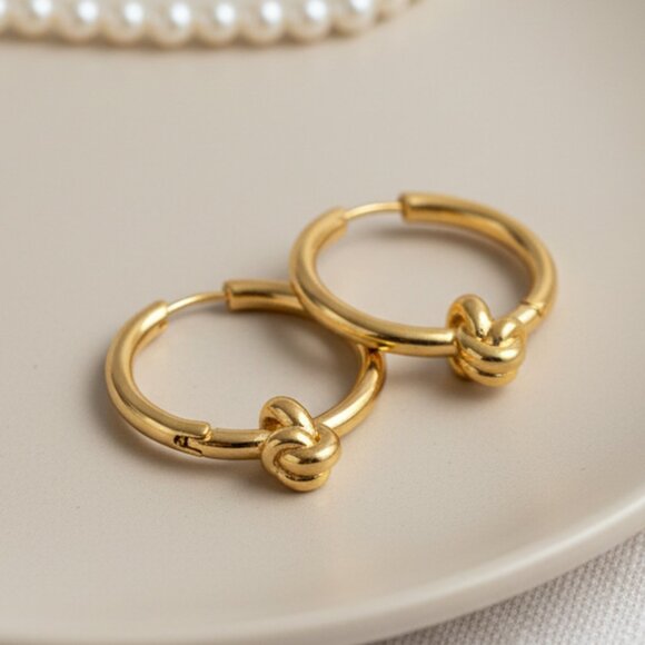 🆕️Chic Knot Accent 18K Gold Hoop Earrings - Trendy Stainless Steel Minimalist - Picture 9 of 12